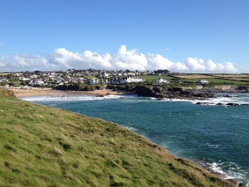 Hill Rise - Cottage In beautiful Trevone Bay, Near Padstow, North Cornwall