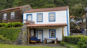 Exterior - Fajã da Caldeira House - AL (Ribeira Seca - São Jorge - Açores)
