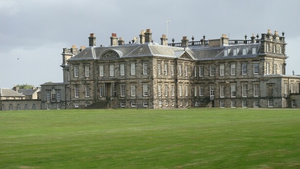A large, historic building with a symmetrical facade, multiple chimneys, and a central entrance with steps. - Spacious and luxurious, Barnton - Cramond, Edinburgh - near golf, city, sea  (Edinburgh)