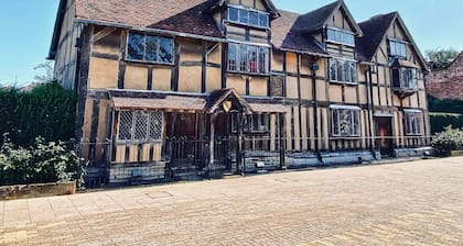 Ground floor apartment close to town centre