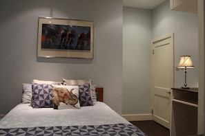 1 quarto, ferros/tábuas de passar roupa, Wi-Fi, roupa de cama