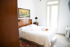 1 chambre, Wi-Fi gratuit, draps fournis