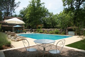 Piscine extérieure