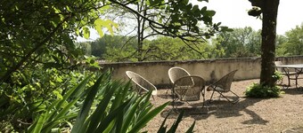 Luxury House on the Chateau des Ormeaux's park.