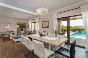 Interior - Beautiful villa Toni with private pool for a perfect relaxing holiday (Galižana)