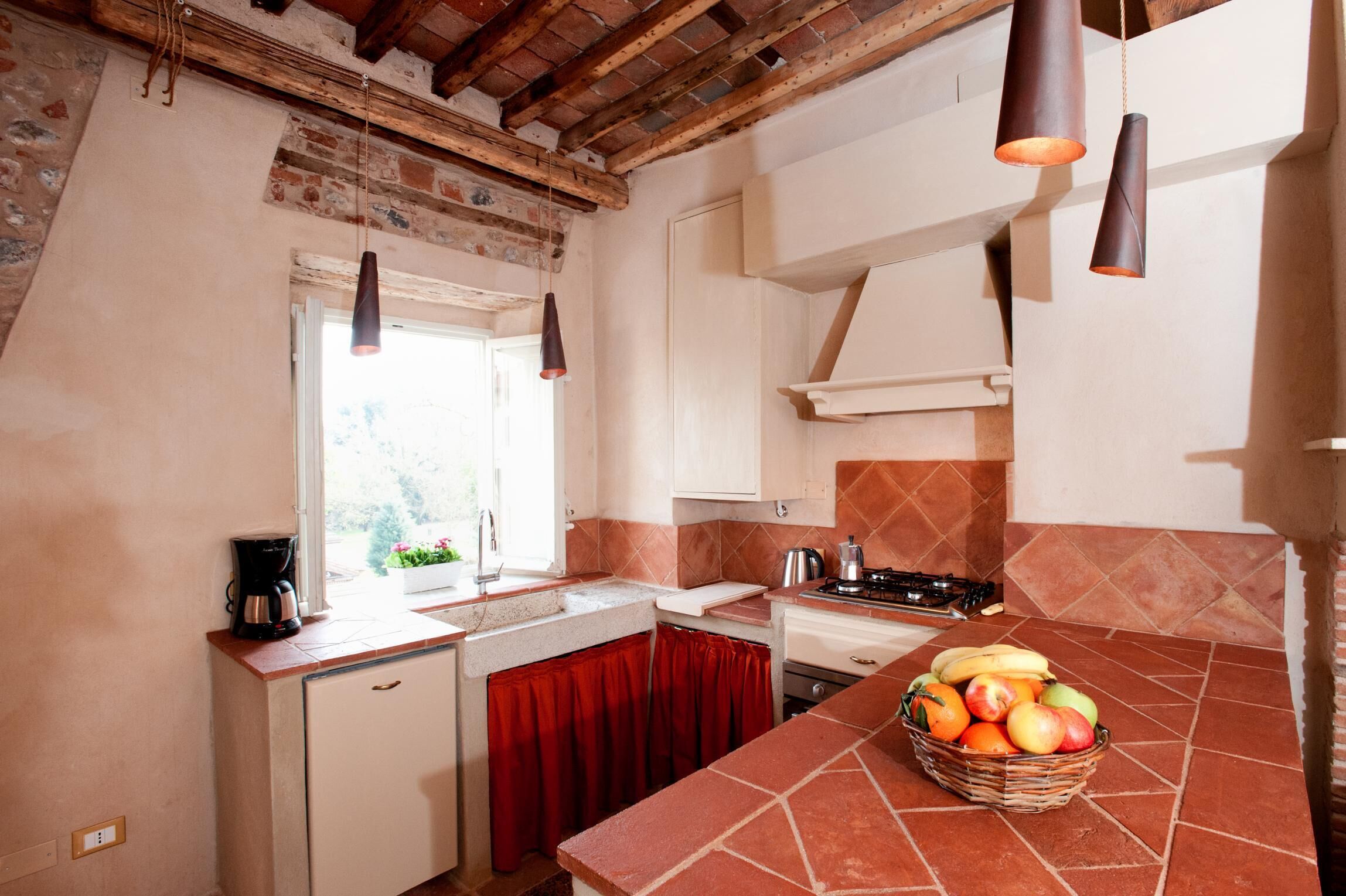 bright and stylish apartment, with view on Villa Bottini's park, A/C, WIFi