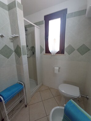 Bathroom - Three-room apartment at 200 meters from the sea (Costa Rei)