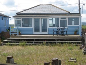 Exterior - Beach Retreat - the perfect seaside escape. (Seasalter)