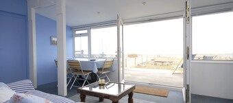 Beach Retreat - the perfect seaside escape.