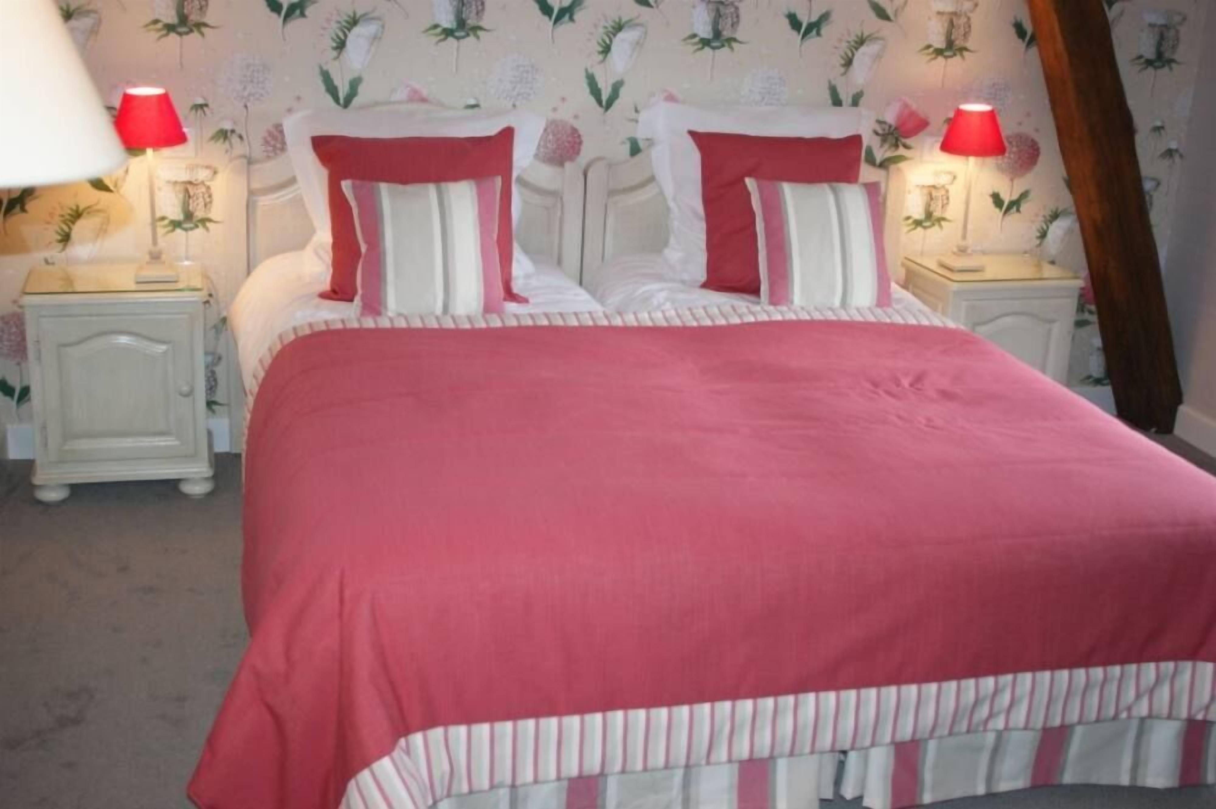 Country Cottage / Gite - LA BUSSIERE