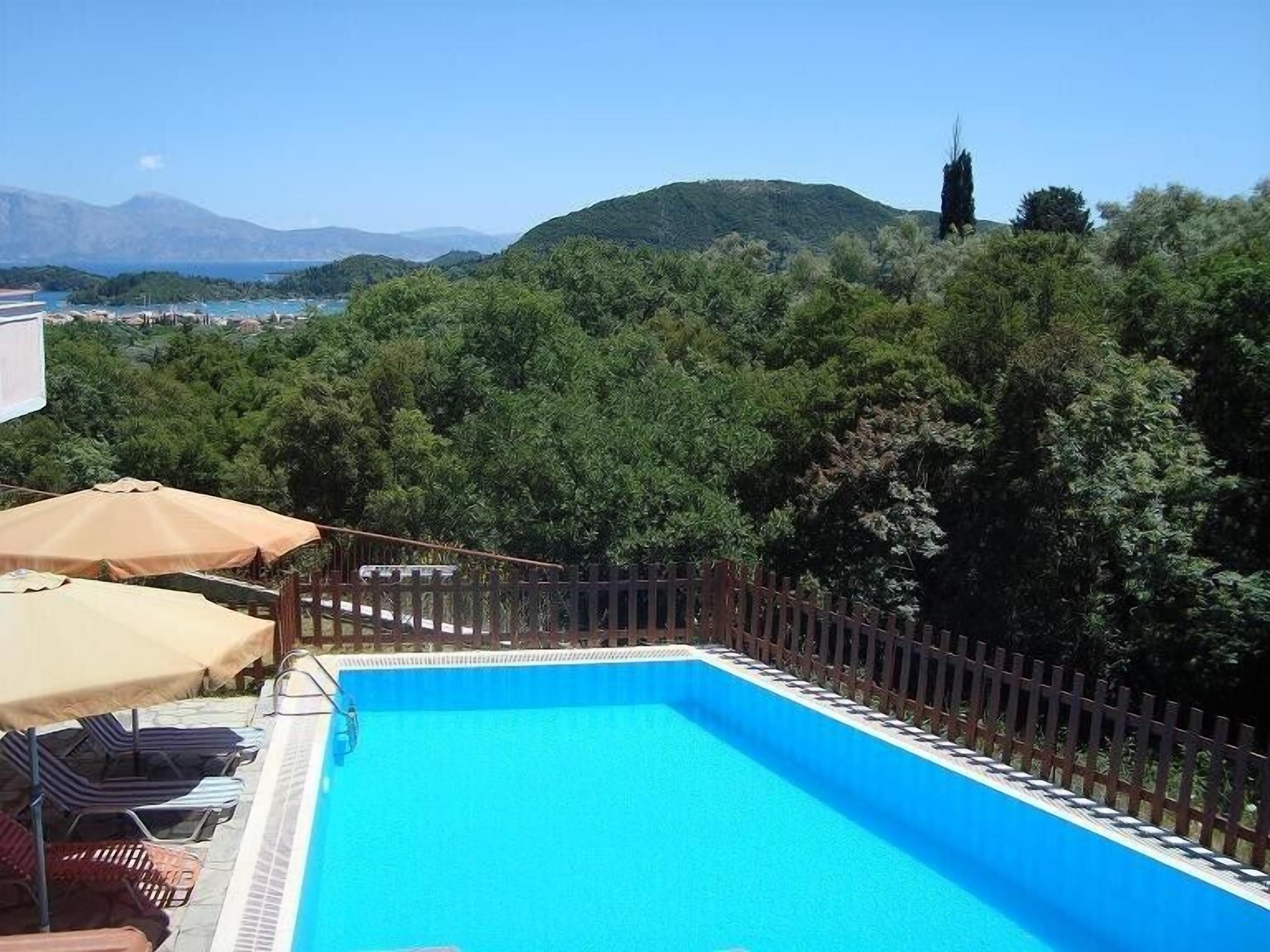 View from the swimmingpool