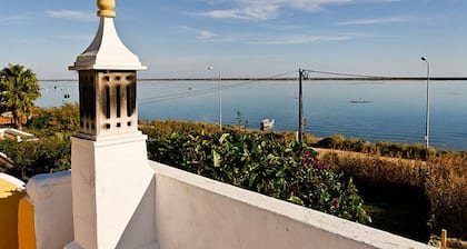 Lovingly renovated Fisherman's cottage « Luazinha »