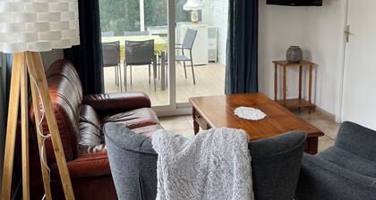 Charming Breton home 800M from the beach