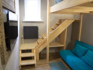 Dubbelrum eller tvåbäddsrum för familj (#2) | Memory foam-madrasser, skrivbord, mörkläggningsgardiner och extrasängar