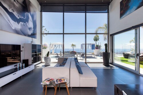 Blue Villa Barcelona