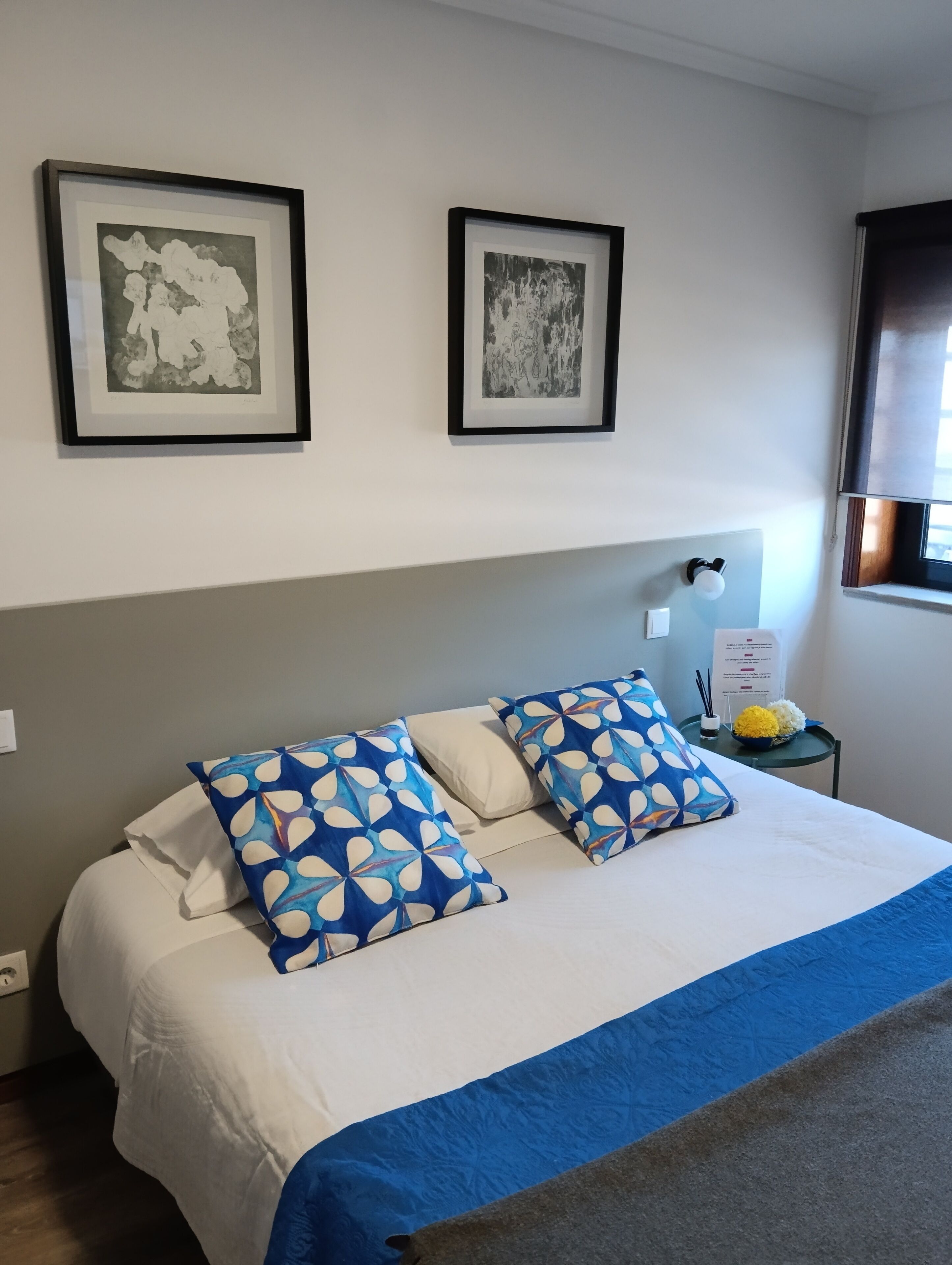 Aveiro Ria View Moliceiros