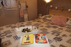 2 Schlafzimmer, Bügeleisen/Bügelbrett, Reisekinderbett, kostenloses WLAN