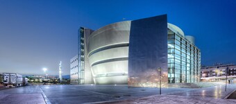 3 camere da letto con piscina vicino alla spiaggia e al centro commerciale