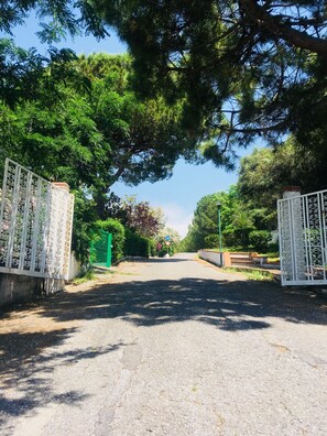 Enceinte de l’hébergement