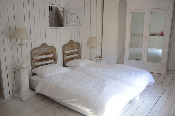 3 Schlafzimmer, Bügeleisen/Bügelbrett, Reisekinderbett, kostenloses WLAN