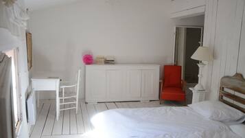 3 chambres, fer et planche Ă repasser, lit parapluie, Wi-Fi gratuit