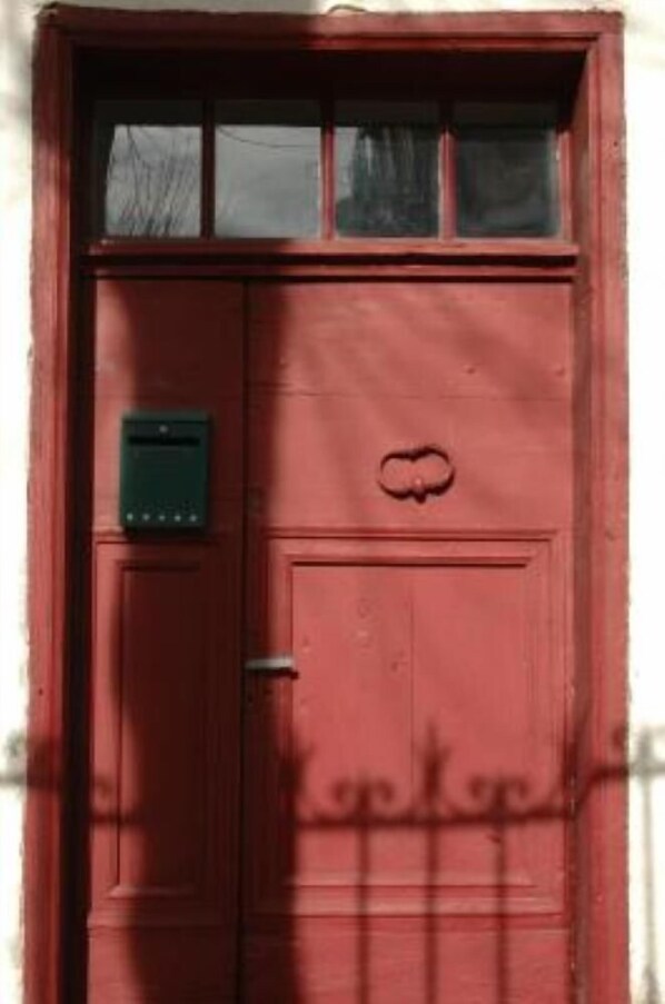 Exterior detail - charming fisherman house (Gruissan)