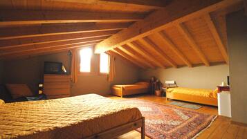 4 chambres, fer et planche Ă  repasser, Wi-Fi, draps fournis