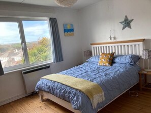 3 soverom, strykejern/-brett, reiseseng for barn og wi-fi