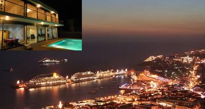 Les meilleures vues de Funchal. Luxe villa de 3 chambres avec piscine chauffée. Proche centre ville.