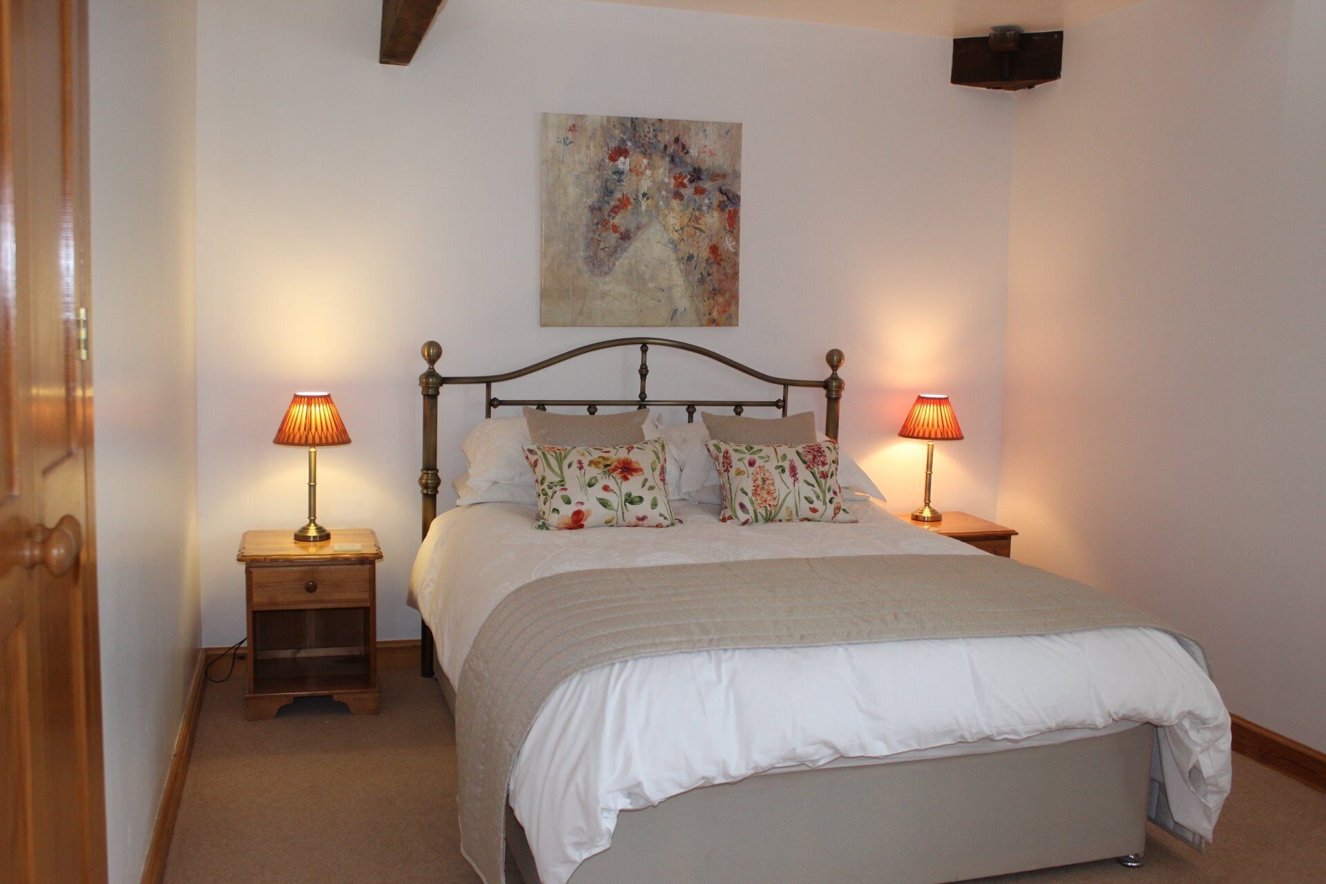 2 chambres, fer et planche à repasser, Wi-Fi gratuit, draps fournis