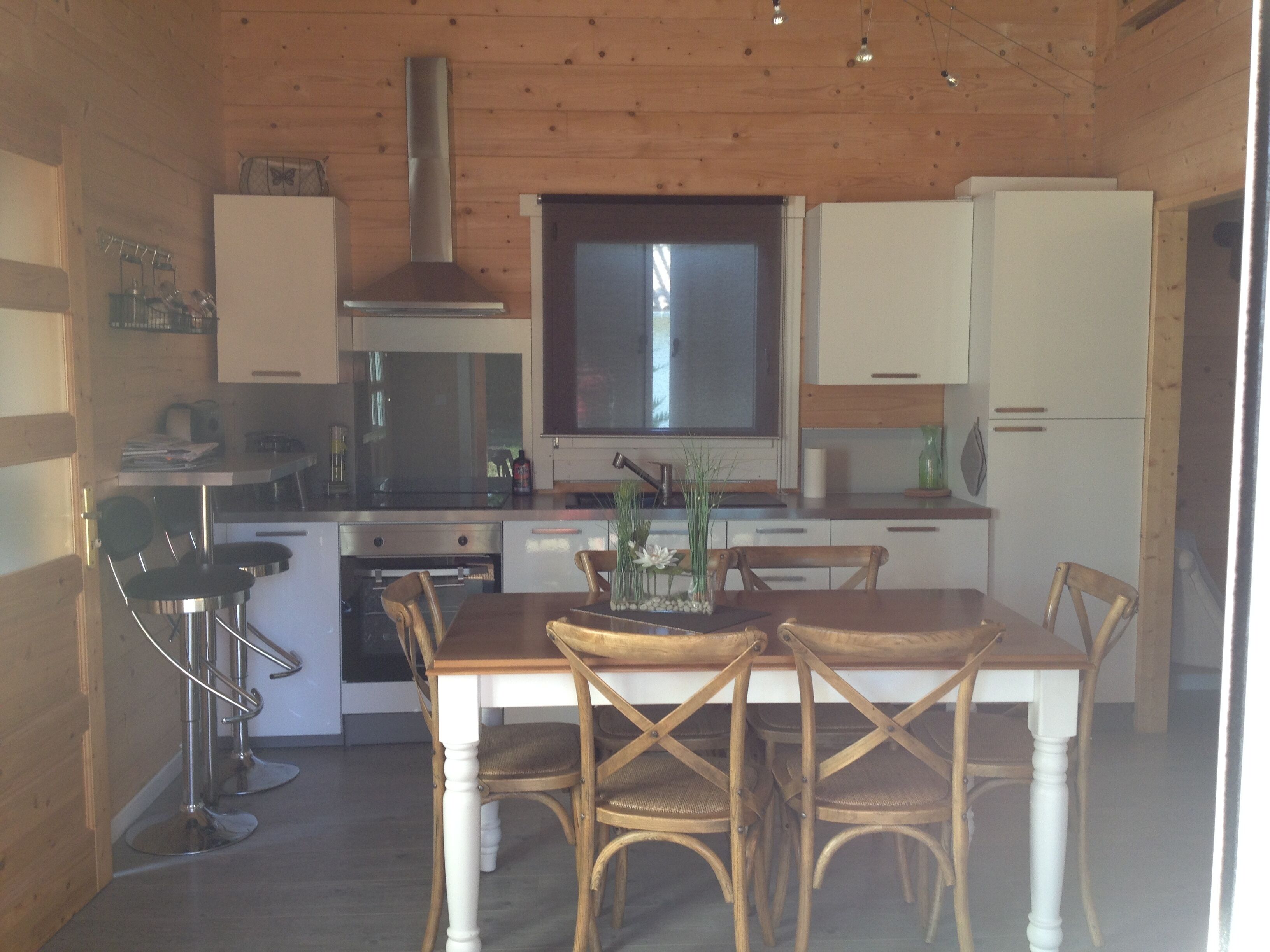 BEAUTIFUL HOUSE WOOD 6 PERS. NEAR OCEAN (33)