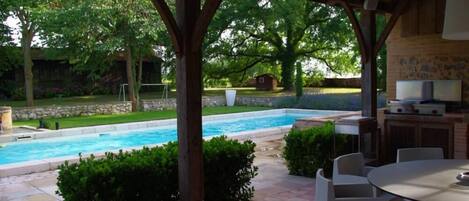 Outdoor pool, a heated pool