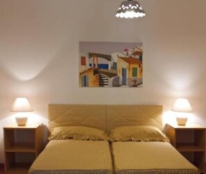 2 bedrooms, iron/ironing board, travel crib, free WiFi