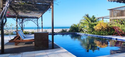 Stunning luxury rental in an idyllic ocean-front setting on Prea beach,