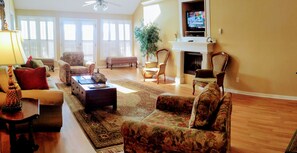Living area - Fairfield Plantation Resort (Villa Rica)