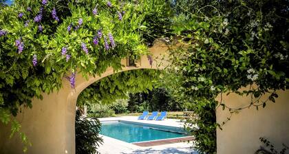 2 villas privées 17 personnes maximum piscine privée et chauffée sans vis à vis