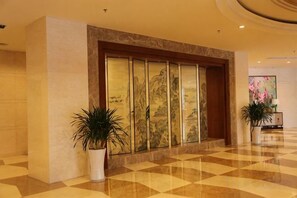 Interior - Qingshen Hotel (Qingshen)