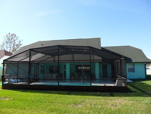 Beheizter Pool