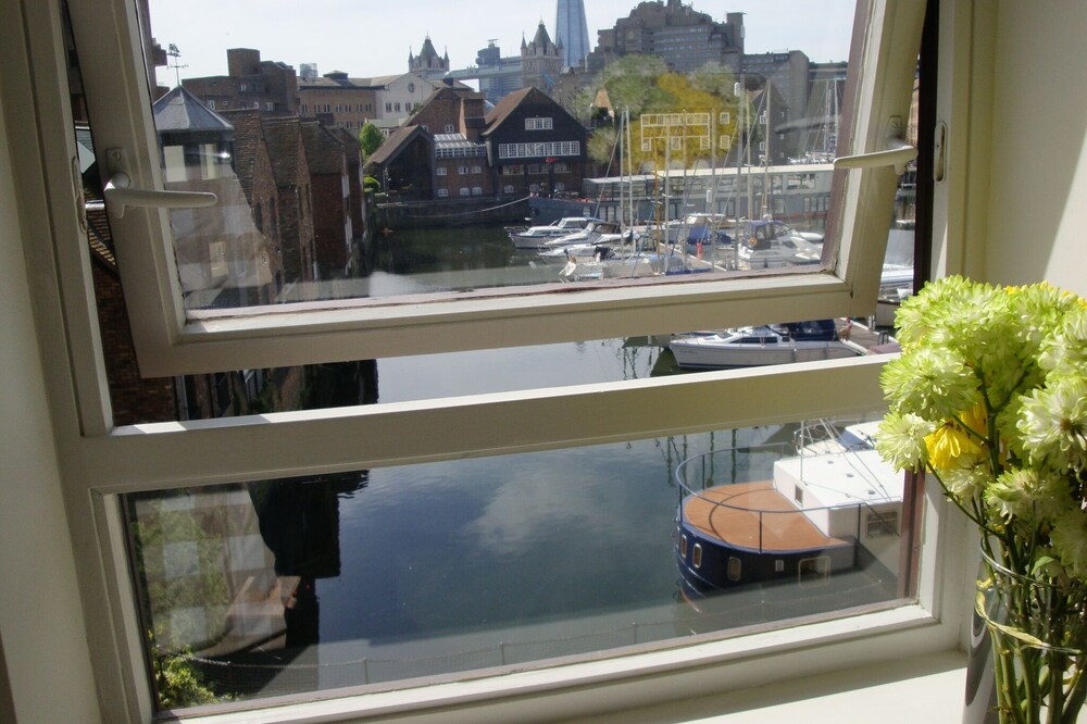 Luxury | Dream Location | By Tower Bridge | Dock View