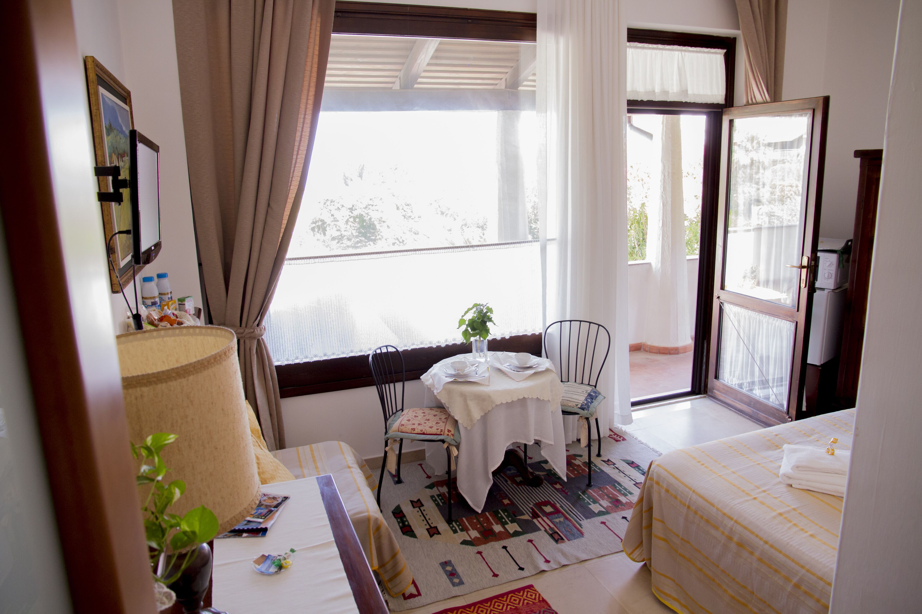 B & B Magna Grecia / villa / rooms with garden close to the sea