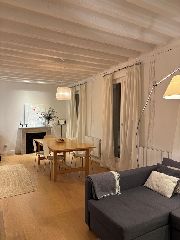 Apartamento Minimalista En El Corazón De Bilbao, Metro Y Parking A 50m - Bilbao