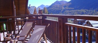 De Luxe T3 Chalet de Charme sur les pistes à Montgenèvre