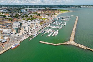 Marina - Panorama - 180-Degree Harbour Views (Poole)