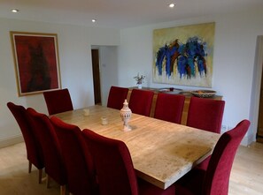 Dining - Beautiful Cotswold Farmhouse set in 50 acres (Kencot)