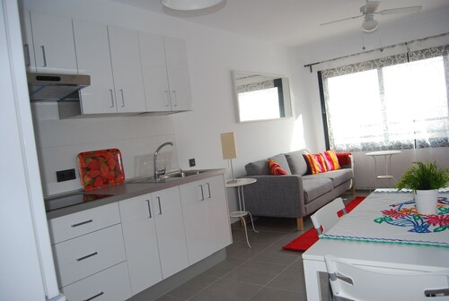 Large Private Sunny Terrace, South Oriented, Mountain And Sea Views..