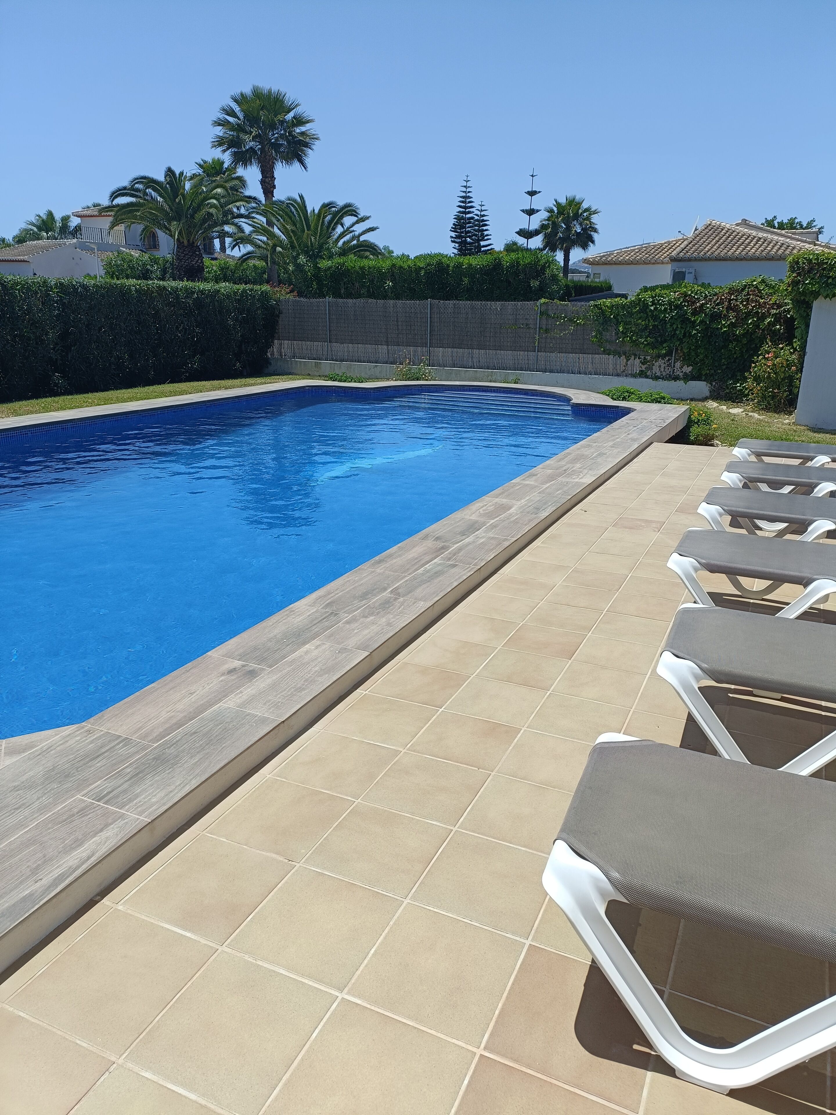Four Bed Villa, Private 10.5m Pool, Bedroom A/C, Private Grounds, WiFi Available