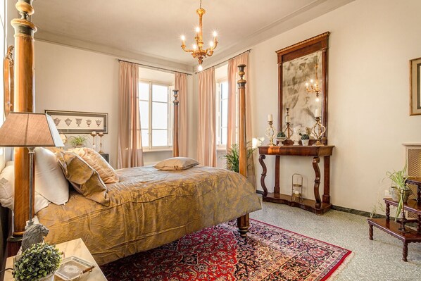 12 bedrooms, iron/ironing board