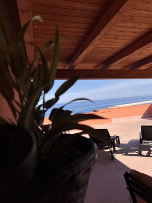 Terrace/patio - GORGEOUS PENTHOUSE WITH SEA VIEW GIUSI BREATHTAKING ... FREE WIFI INTERNET !!! (Balestrate)