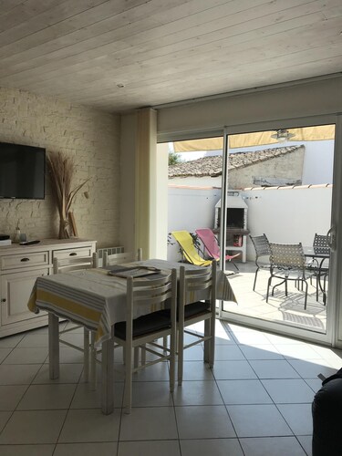 Le Bois Plage En Re: House / Villa - Le bois plage en ré