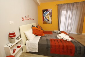 1 bedroom, travel crib, free WiFi, bed sheets